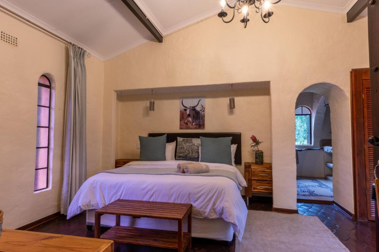 Airport Tower Lodge Kempton Park Esterno foto