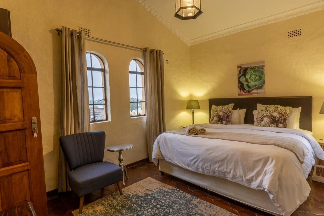 Airport Tower Lodge Kempton Park Esterno foto