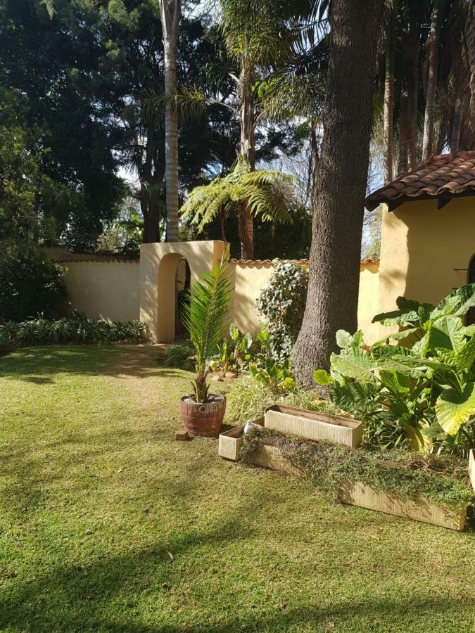 Airport Tower Lodge Kempton Park Esterno foto