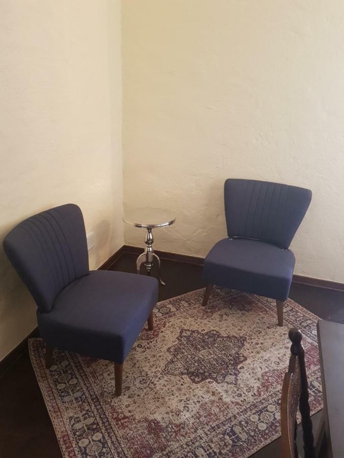 Airport Tower Lodge Kempton Park Esterno foto