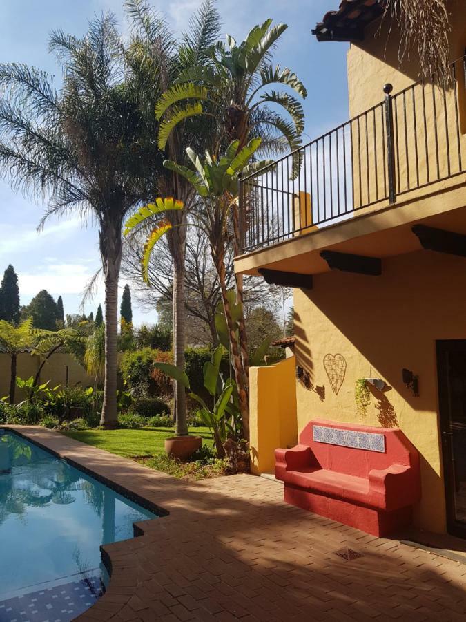 Airport Tower Lodge Kempton Park Esterno foto